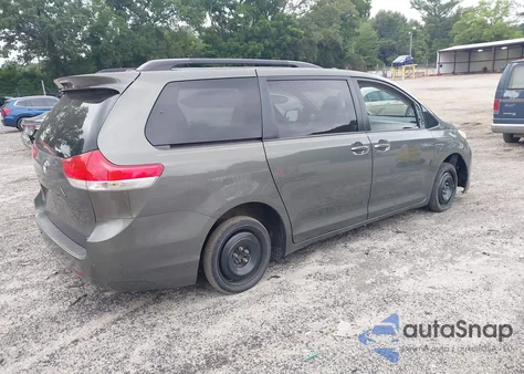 2012 Toyota Sienna Xle V6 8 Passenger из США, поврежденный, VIN 5TDYK3DC2CS224181